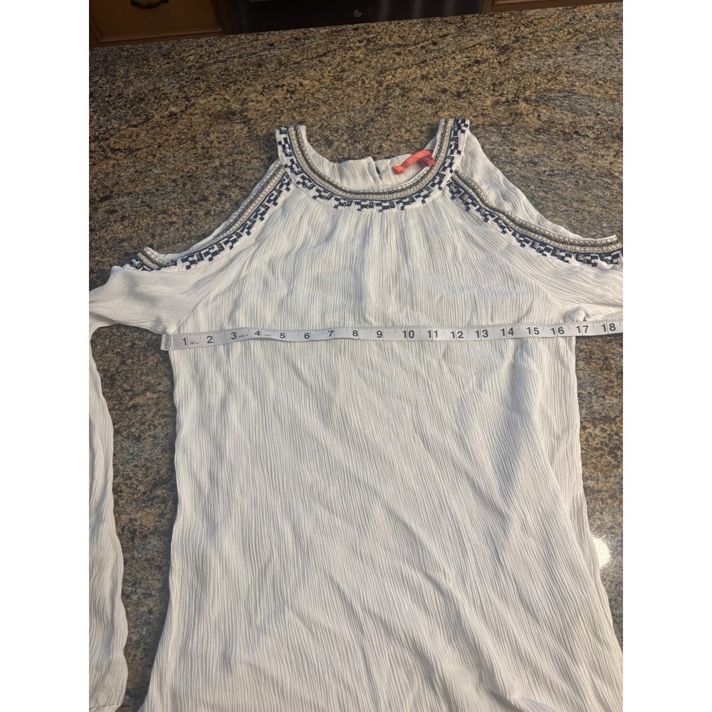 Saks Fifth Avenue White Cold-Shoulder‎ Embroidered Blouse